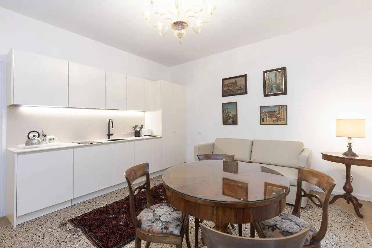 Residence Santa Marta By Halldis Venice
